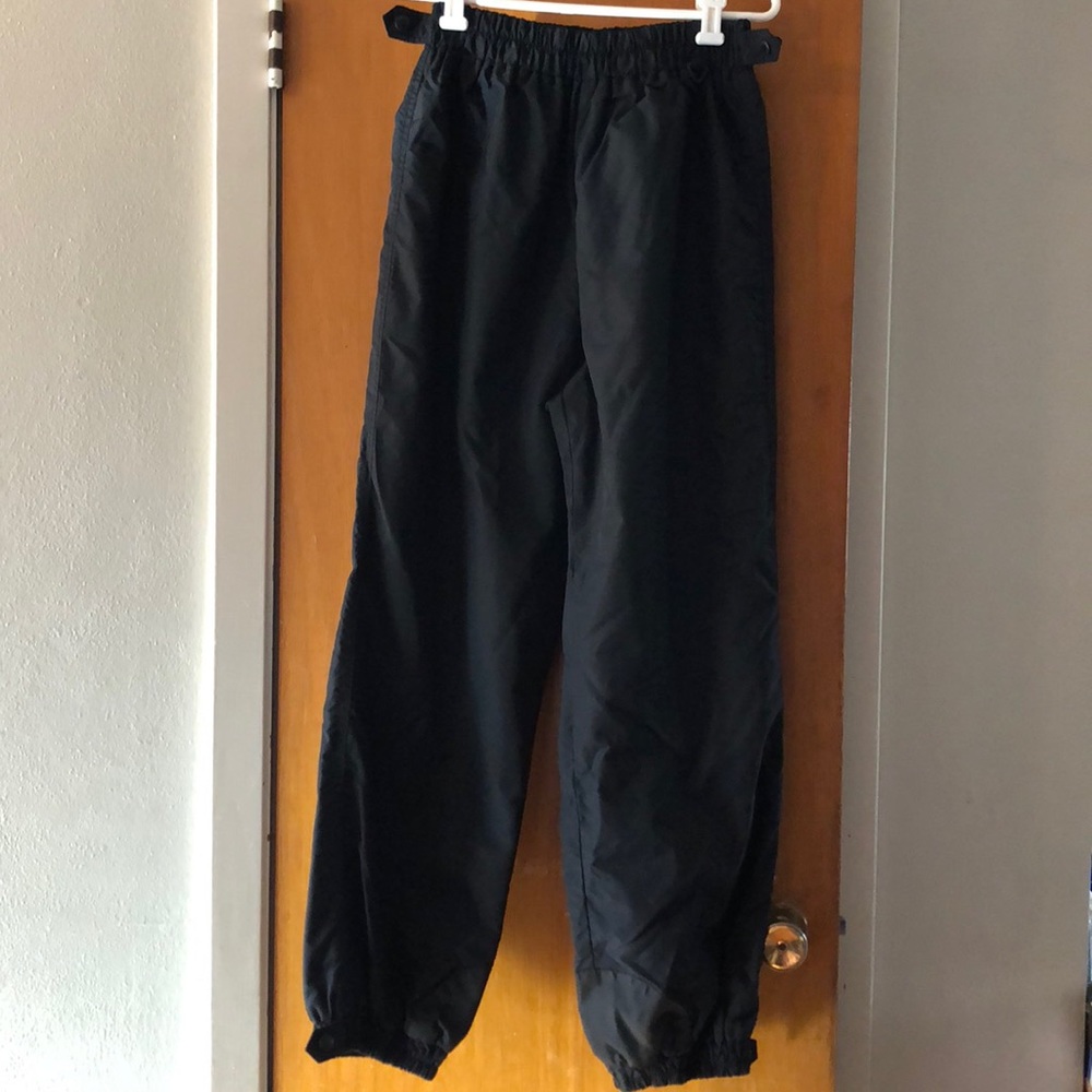Large black adjustable Columbia snow pants